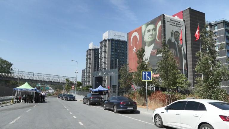 DEM Parti Heyetinden Özgür Özele ziyaret