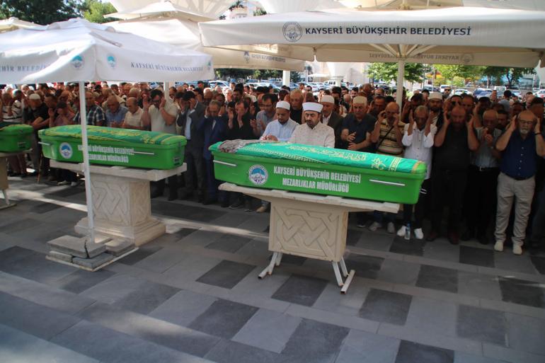 İki otomobilin çarpıştığı kazada ölü sayısı 3’e çıktı; kaza kamerada