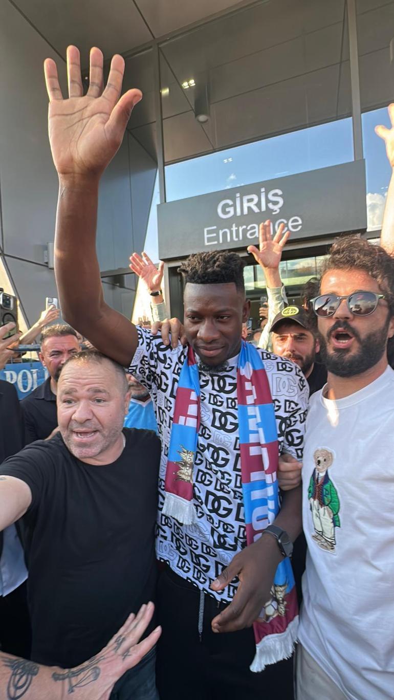 Trabzonspor’un yeni transferi Onana şehre geldi