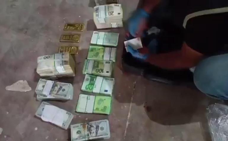 Manavgat Belediyesi’ne yönelik rüşvet soruşturmasında külçe altın, avro ve dolarlar depoda bulundu