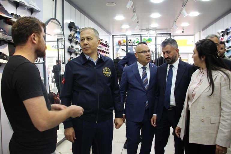 Bakan Yerlikaya: Demokrasi sokakta değil, sandıkta güçlenir