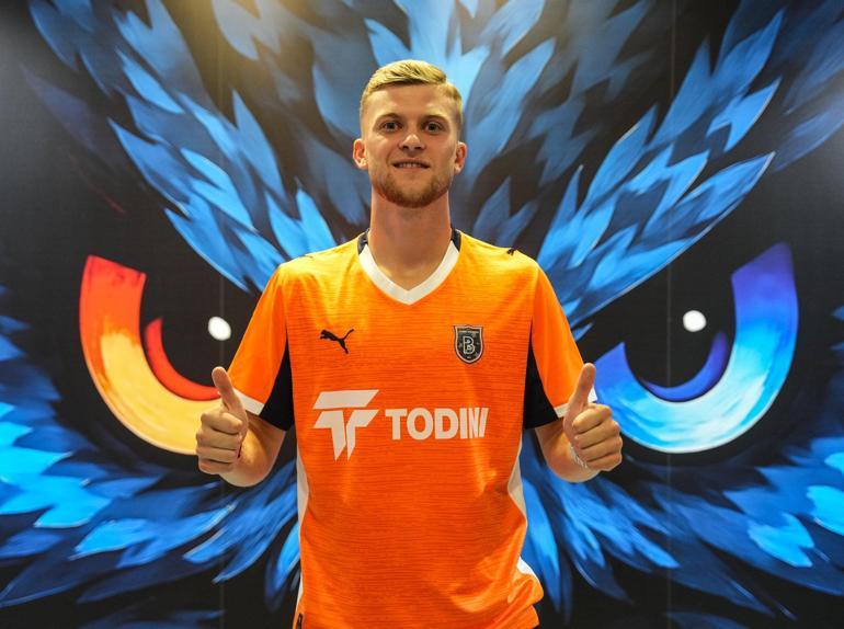 Başakşehir FK, Jakub Kaluzinski’yi kadrosuna kattığını duyurdu
