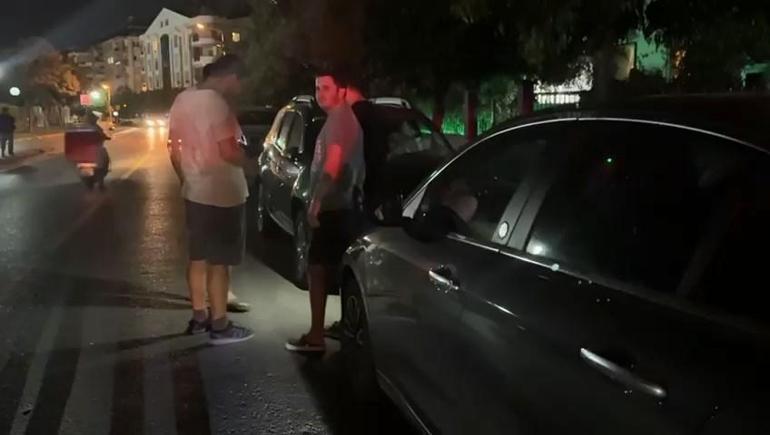 Alkollü ve ehliyetsiz sürücünün kullandığı otomobil, 3 araca çarptı