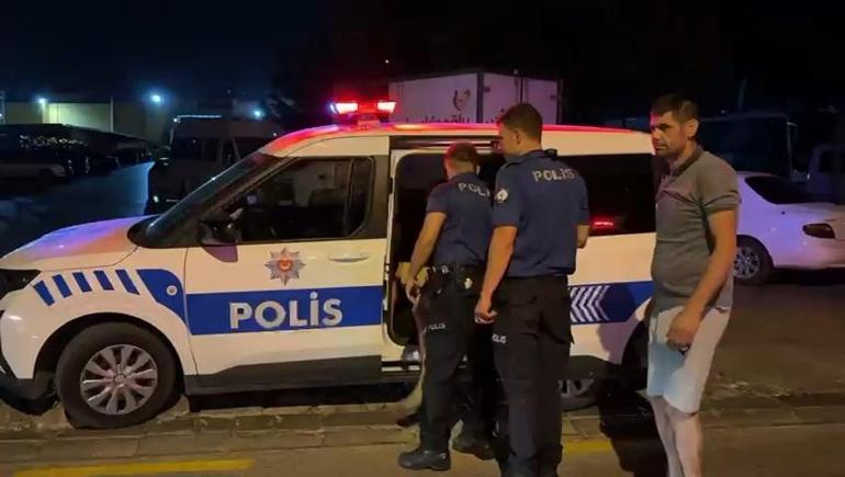 Alkollü ve ehliyetsiz sürücünün kullandığı otomobil, 3 araca çarptı