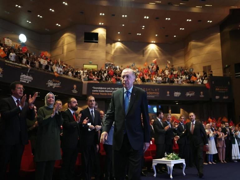 Cumhurbaşkanı Erdoğan: Beykoz Belediye Başkan Vekili Gürzelin AK Parti ailesine katılmasının sevincini yaşıyoruz