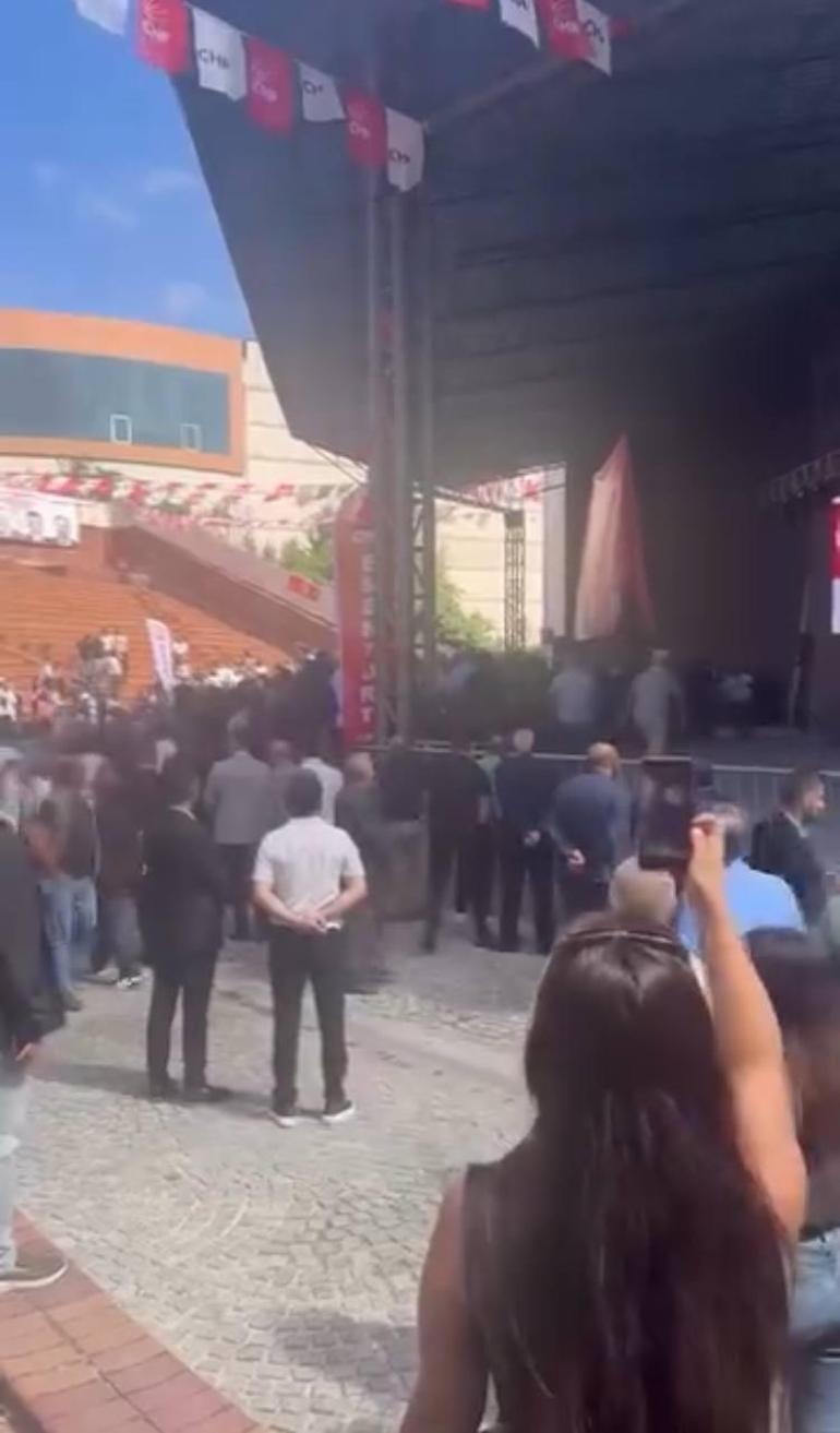 CHP Esenyurt İlçe Kongresinde kavga çıktı