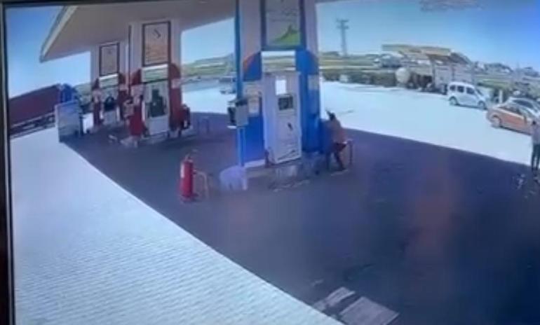 Mardinde akaryakıt istasyonunda silahlı kavga: 4 yaralı