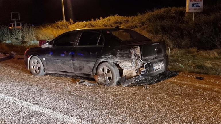 Kütahya’da aynı bölgede 3 dakika arayla iki kaza kamerada: 1 yaralı