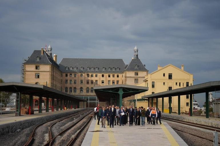 Bakan Ersoy: Tarihi Haydarpaşa Garı kültür ve sanatın merkezi olacak