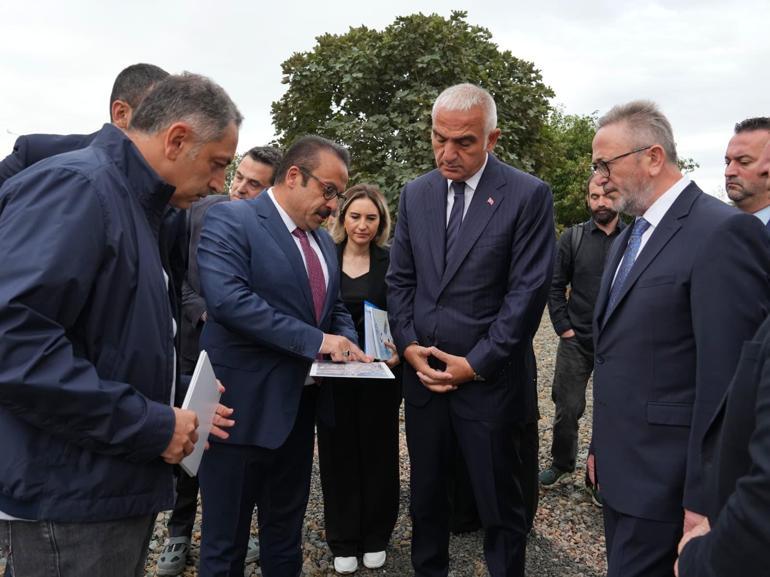 Bakan Ersoy: Tarihi Haydarpaşa Garı kültür ve sanatın merkezi olacak