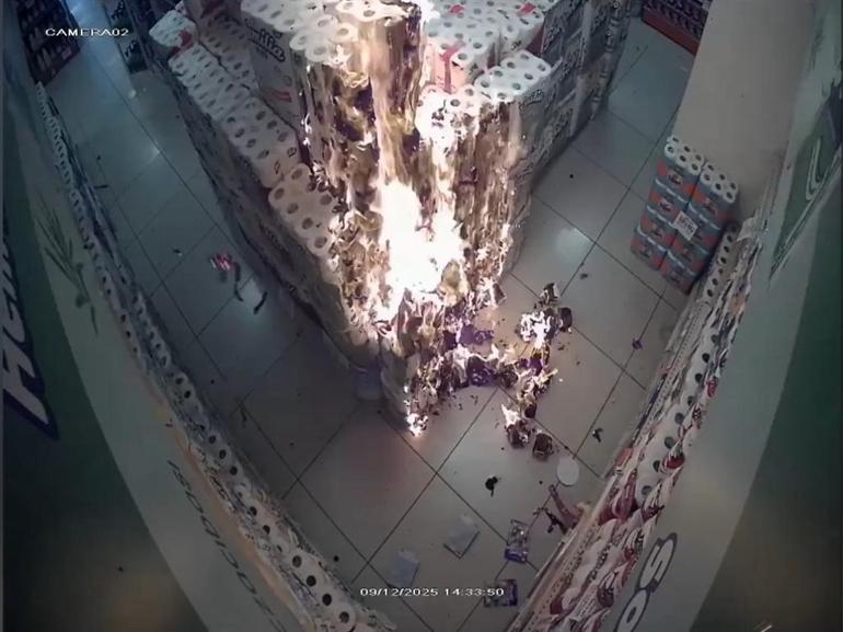 Marketteki kağıt havluları tutuşturan 10 yaşındaki çocuk devlet korumasına alındı