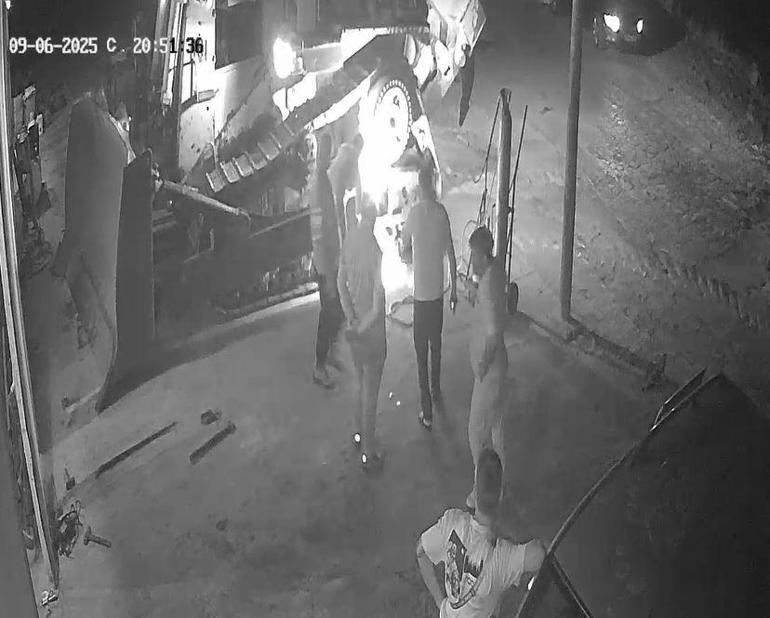 Satmak istediği dozeri, pazarlık yaptığı kişilerin çaldığını iddia edip suç duyurusunda bulundu