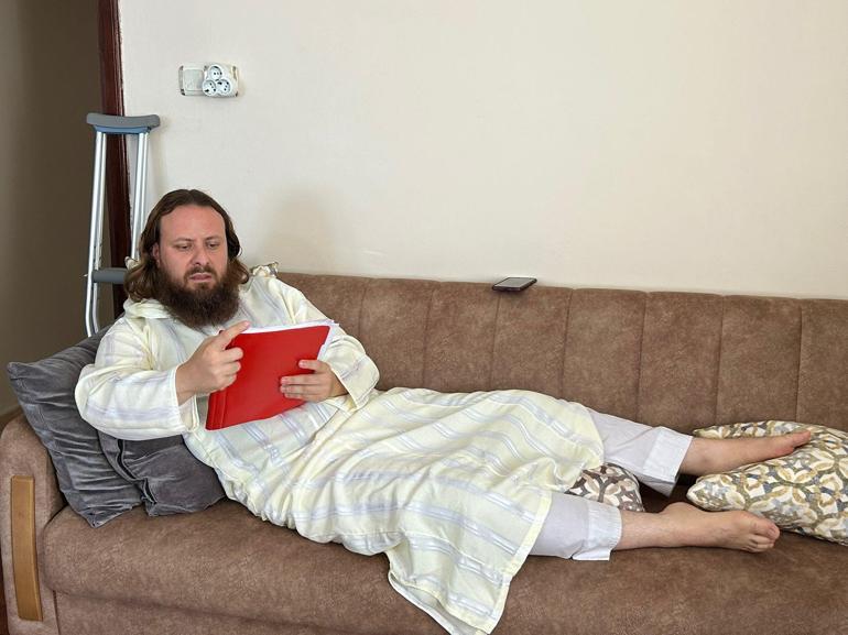 Silahlı saldırıda yaralanan hac ve umre rehberi Akdeniz: Zemzem suyu ikram ederken vuruldum