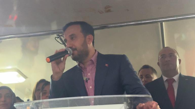 AK Parti Avcılarda yeni ilçe binasını açtı