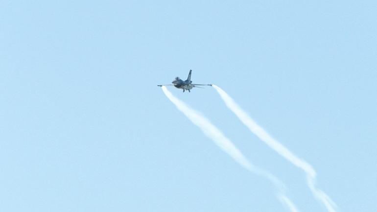 TEKNOFEST İstanbul’da uçuşlar başladı: SOLOTÜRK gökyüzünde