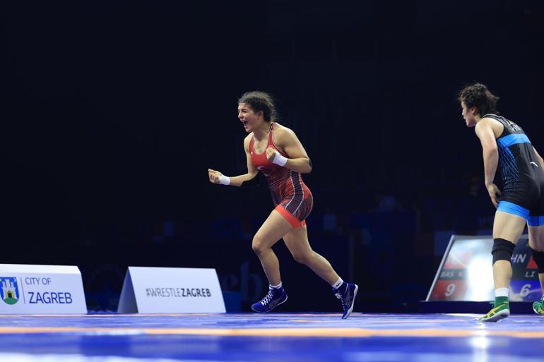 Nesrin Baş, Dünya Güreş Şampiyonası’nda finale çıktı