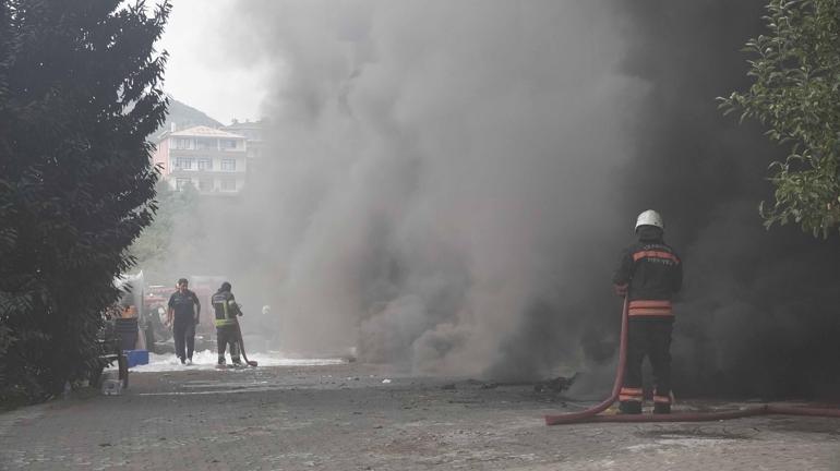 Trabzon’da alışveriş merkezindeki yangında alevler yeniden yükseldi