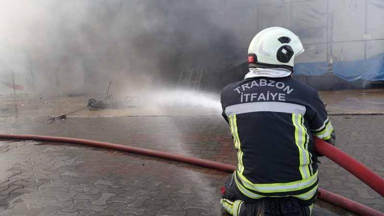 Trabzon’da alışveriş merkezindeki yangında alevler yeniden yükseldi
