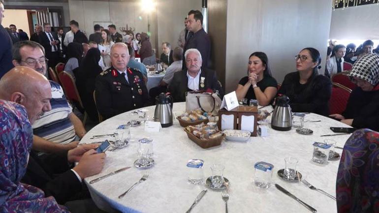 Vali Gül: Ülkeleri güçlü kılan ve düşmanlara karşı caydırıcı olan insan gücü