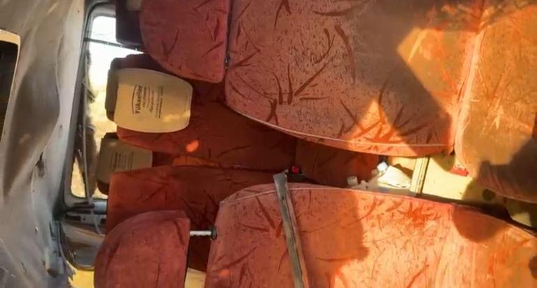 Otomobille çarpışan öğrenci servis minibüsü şarampole devrildi: 9 yaralı