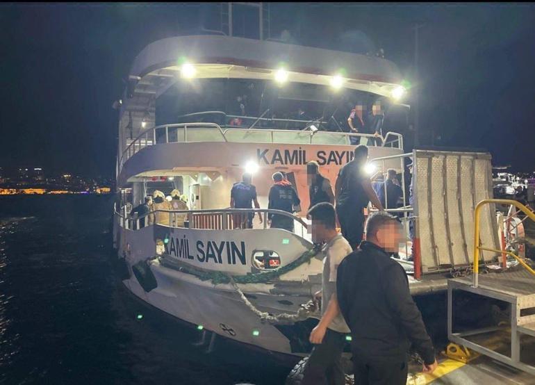 Beşiktaş - Üsküdar motoru, kuru yük gemisi ile çarpıştı: 12 yaralı