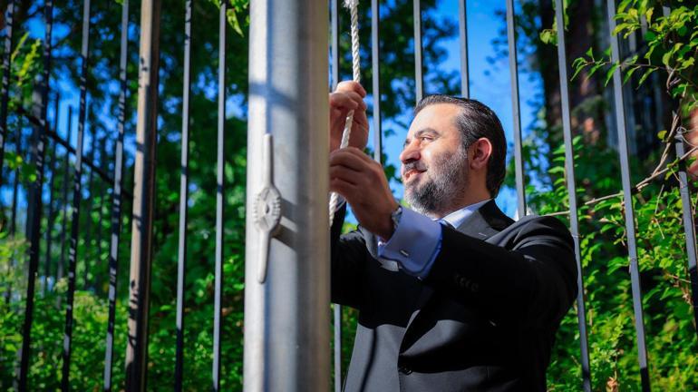 Suriye bayrağı, Washington’da göndere çekildi