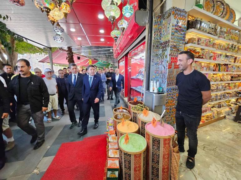 Bakan Tunç: Şehit ailelerimizi rencide edecek hiçbir tutum içerisinde olmayız