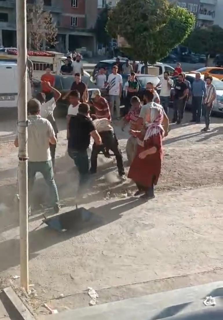 Batman’da iki grup arasında taş ve sopalı kavga kamerada