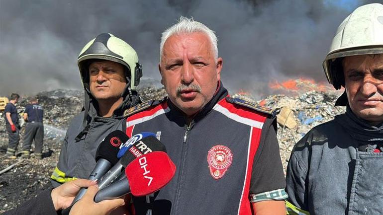 Adanada geri dönüşüm fabrikasında çıkan yangın kontrol altında