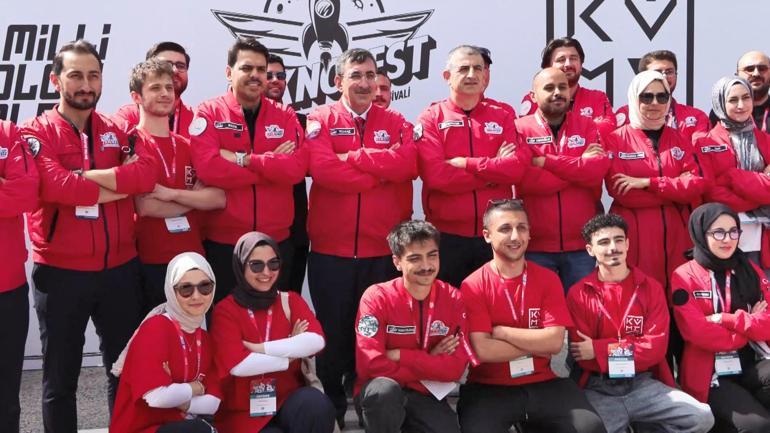 Cumhurbaşkanı Yardımcısı Cevdet Yılmaz TEKNOFESTi ziyaret etti