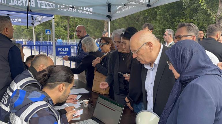 78 kişinin öldüğü otel yangınına ilişkin davanın 2nci duruşması başladı