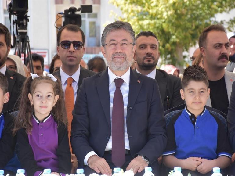 Bakan Yumaklı: Çocuklarımıza tarımı ve ormanı sevdirmek artık milli bir görev