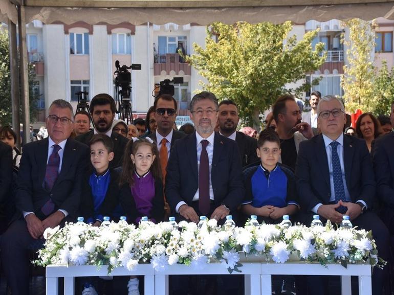 Bakan Yumaklı: Çocuklarımıza tarımı ve ormanı sevdirmek artık milli bir görev