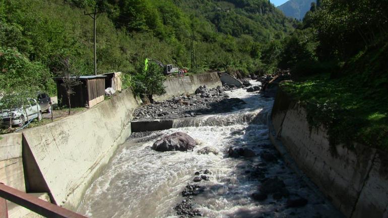 Rize’de selin yaraları sarılıyor