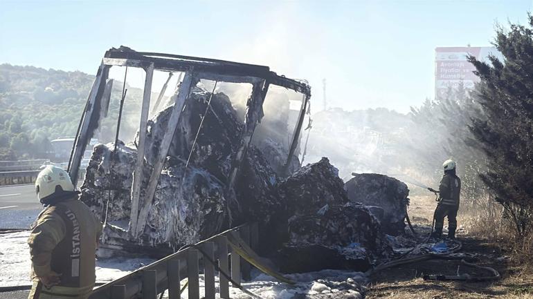 Sarıyerde TIR dorsesi alev alev yandı