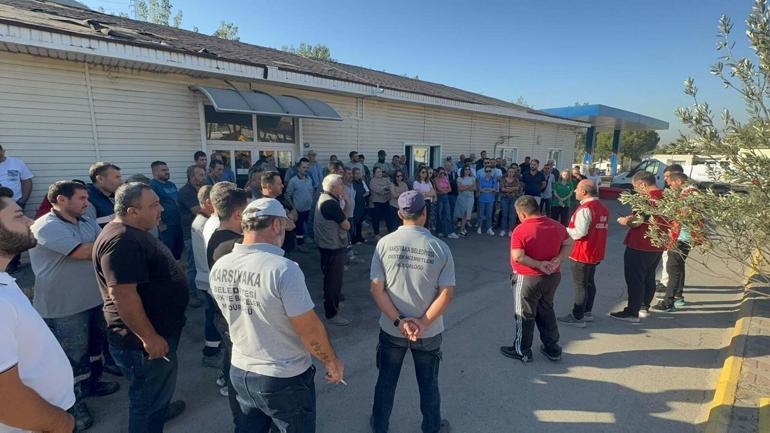 Karşıyaka Belediyesi işçilerinden iş bırakma eylemi
