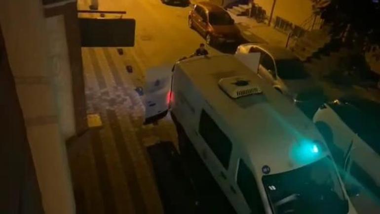 Sultangazide tartıştığı babasını boğazını keserek öldürdü