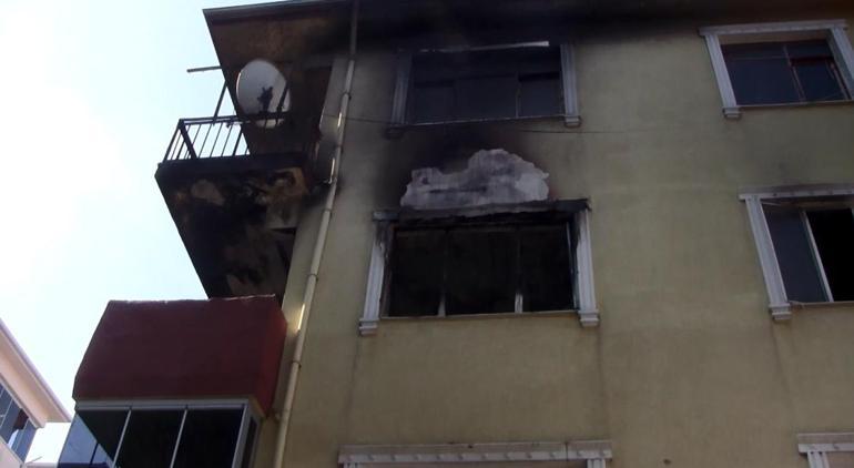 Yangında ölen 3 kişi toprağa verildi; Annem balkonda çaresizce kurtulmayı beklemiş