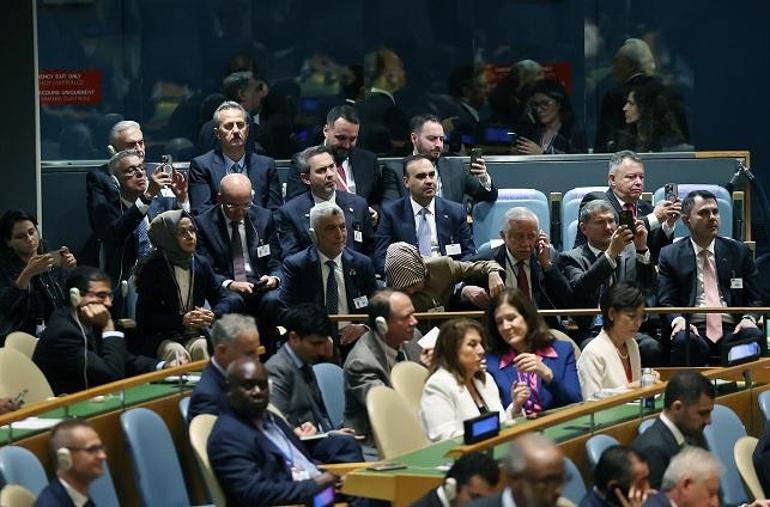 Cumhurbaşkanı Erdoğan: Gazze’de yaşanan barbarlığa karşı sesini yükseltmeyen herkes bu vahşetin sorumluluğuna ortaktır