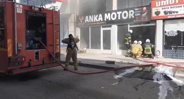 Kırıkkaledeki yangında patlama anı kamerada