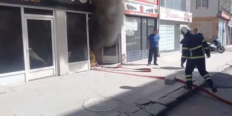 Kırıkkaledeki yangında patlama anı kamerada