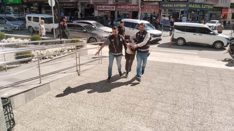 Çorumdaki cinayetin 4 şüphelisi adliyede