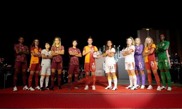 Galatasaray Adası’nda görkemli forma lansmanı gecesi