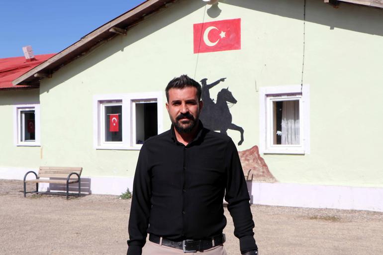 Hatice öğretmen, hayalini kurduğu projeyi görev yaptığı köy okulunda gerçekleştirdi