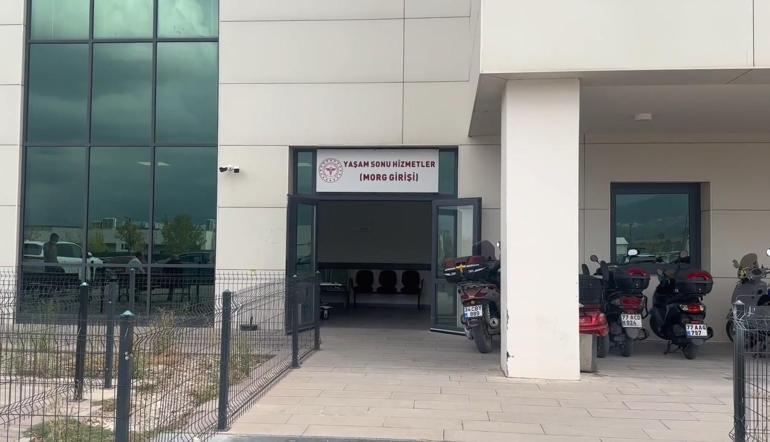 Şarkıcı Güllü, Yalovada evinin balkonundan düşüp hayatını kaybetti