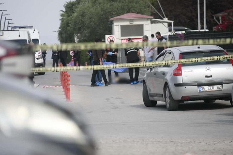 Yalova Adliyesi önünde silahlı saldırı: 1 ölü, 1 yaralı