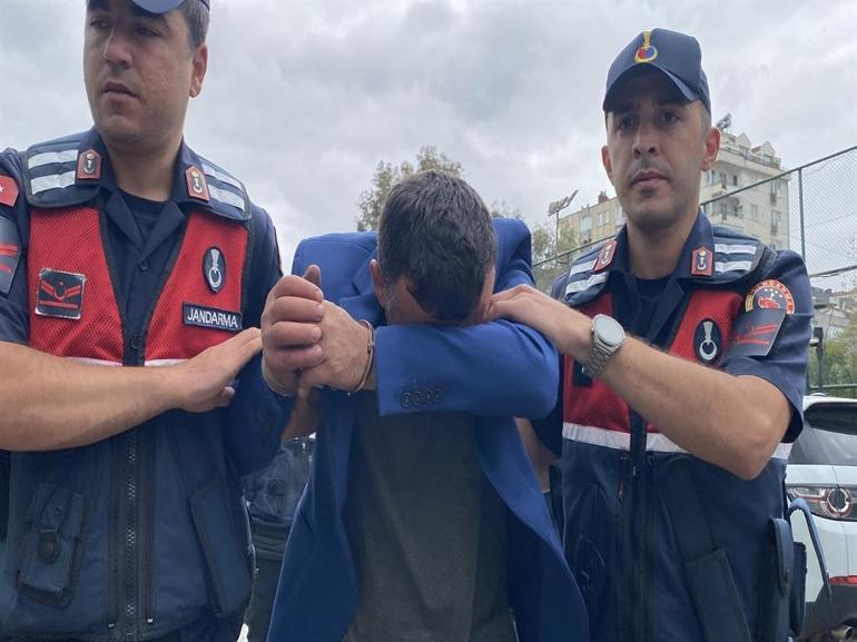 Eşini porselen bardakla başına vurarak öldürdü