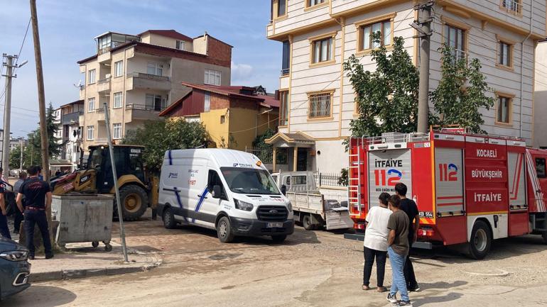 İş makinesiyle yapılan çalışma sırasında doğal gaz borusu patladı