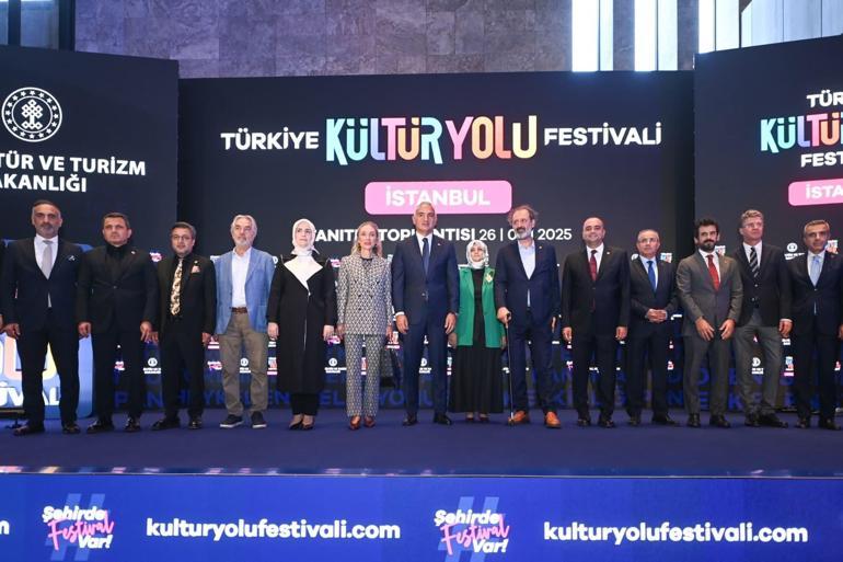 Bakan Ersoy: Bu büyük kültür yolculuğunu 2027 yılında 32 ilimizle daha da ileri taşıyoruz