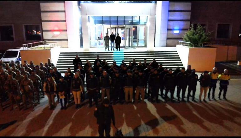 Bitlis ve İzmirde eş zamanlı uyuşturucu operasyonu; 10 tutuklama